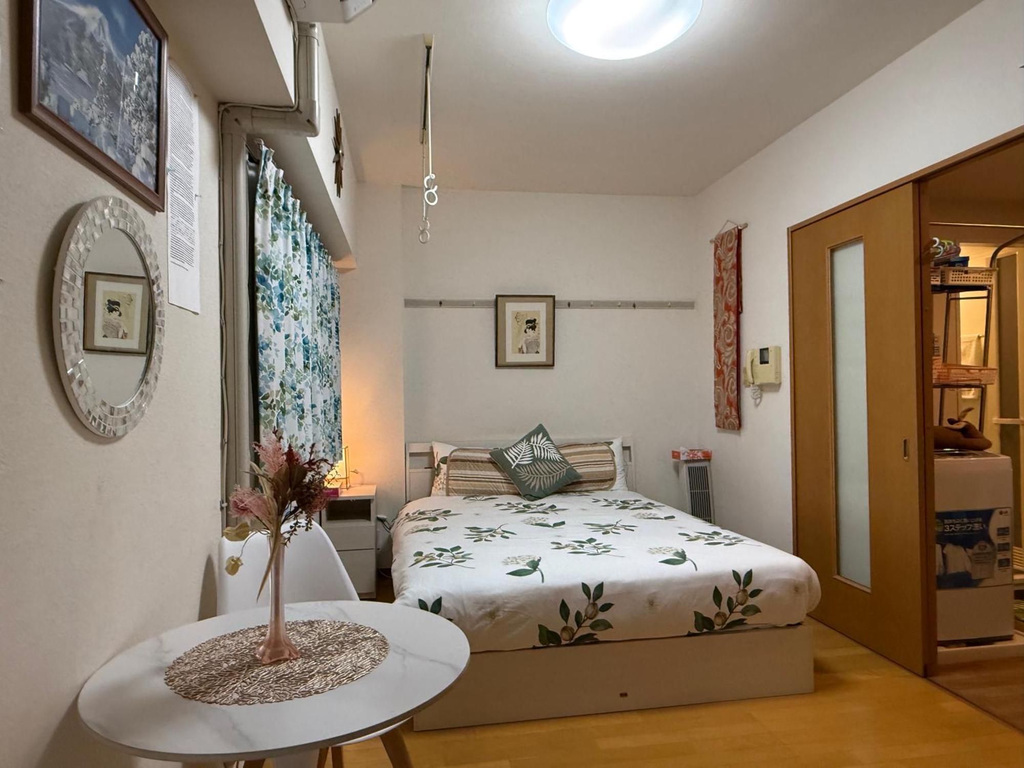 都心の家30 Square Meter King Size Bed With Stepping Rice Tōkyō Extérieur photo